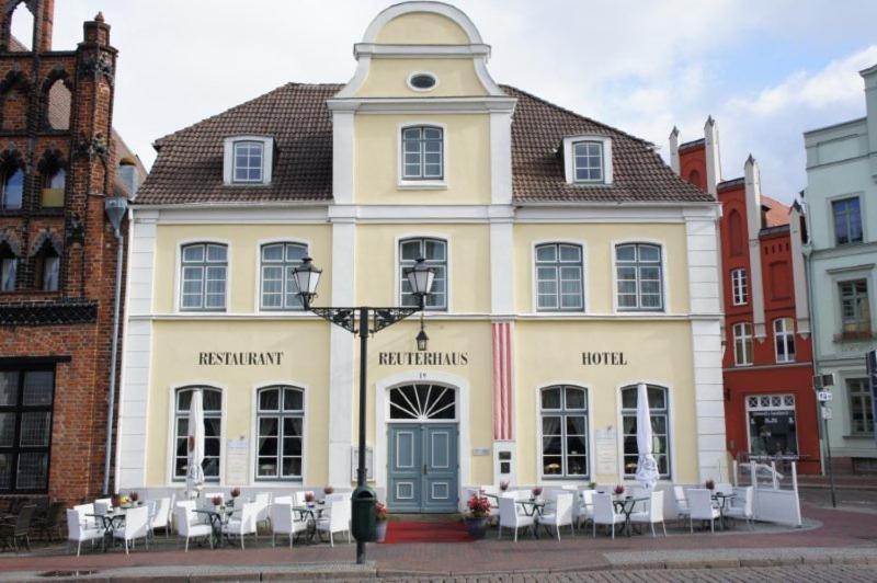 Hotel Reuterhaus วิสมาร์ ภายนอก รูปภาพ