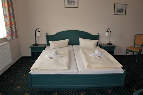 Hotel Reuterhaus วิสมาร์ ภายนอก รูปภาพ