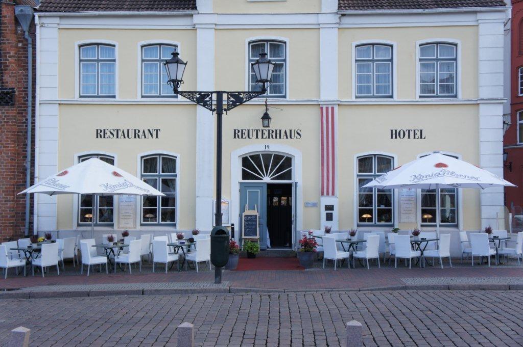 Hotel Reuterhaus วิสมาร์ ภายนอก รูปภาพ